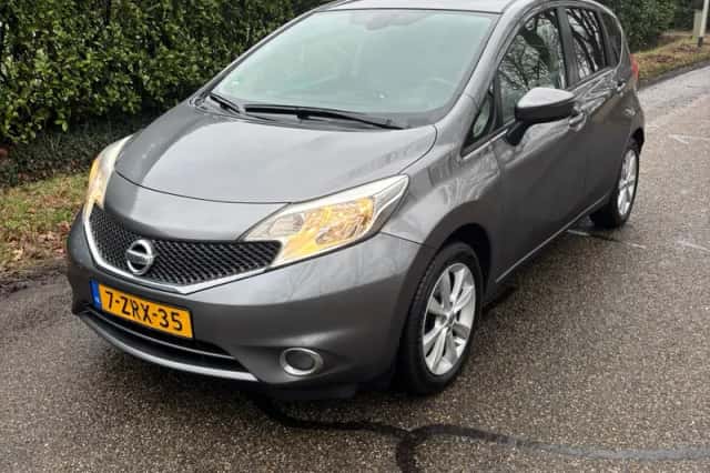 Nissan Note (2015) thumbnail 1