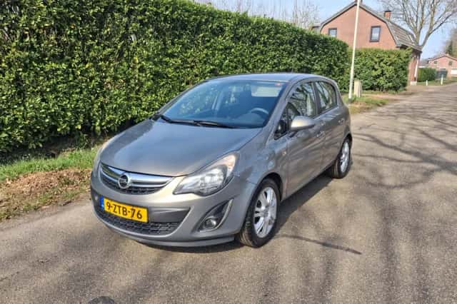 Opel Corsa (2014) thumbnail 1