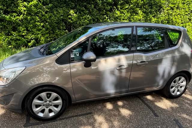 Opel Meriva (2012) thumbnail 2
