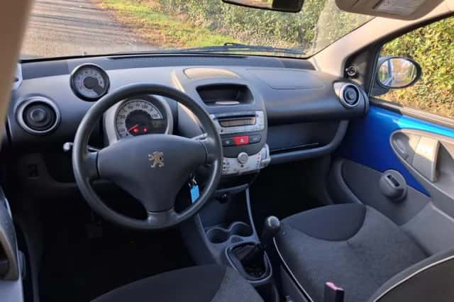 Peugeot 107 (2010) thumbnail 5