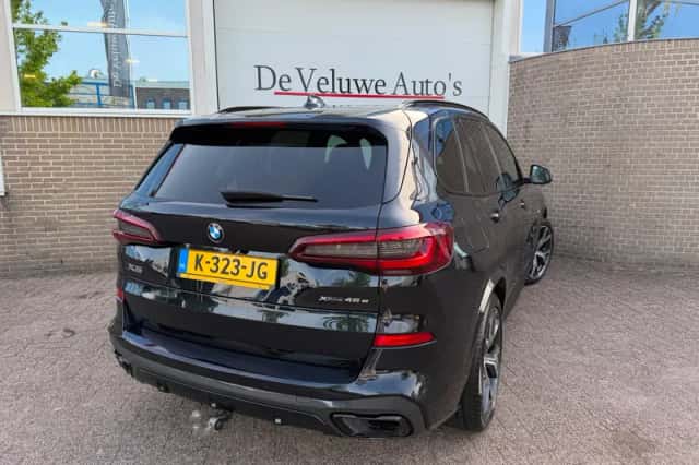 BMW X5 (2021) thumbnail 2