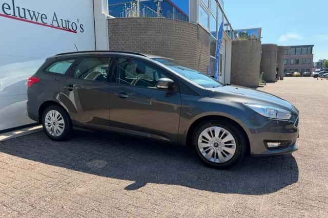 Ford Focus (2018) thumbnail 6