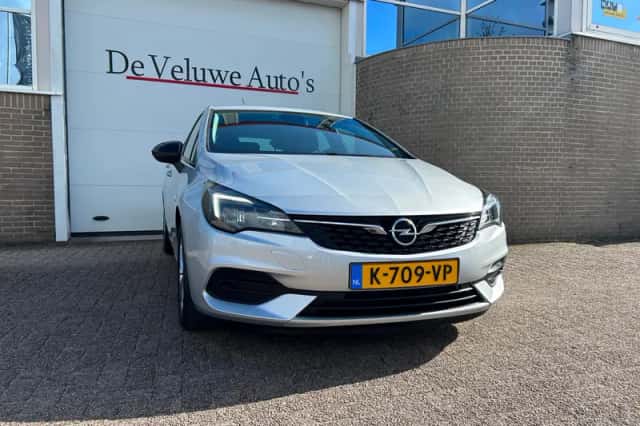 Opel Astra (2021) thumbnail 4