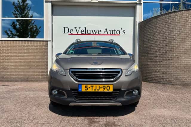 Peugeot 2008 (2014) thumbnail 5