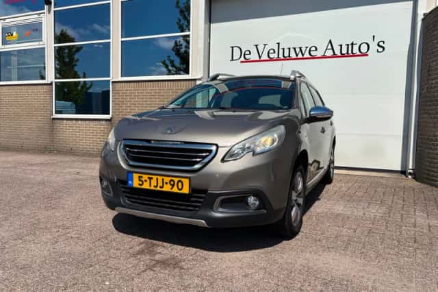 Peugeot 2008 (2014) thumbnail 6