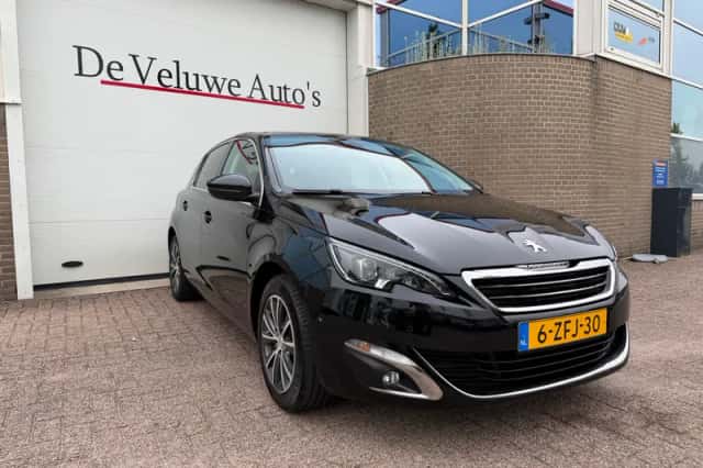 Peugeot 308 (2014) thumbnail 1