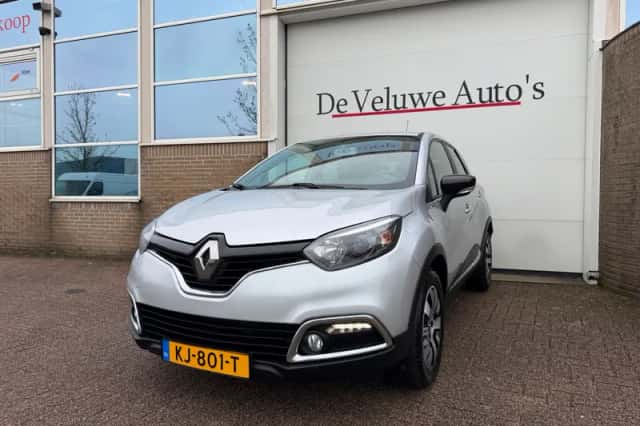 Renault Captur (2016) thumbnail 6