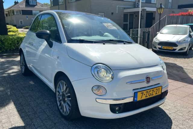 Fiat 500 (2014) thumbnail 4