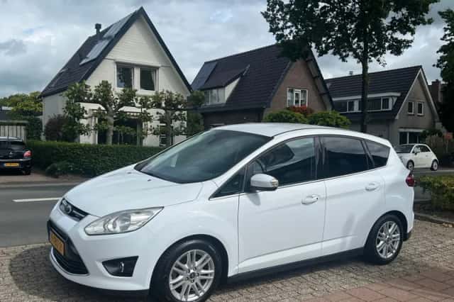 Ford C-Max (2014) thumbnail 1