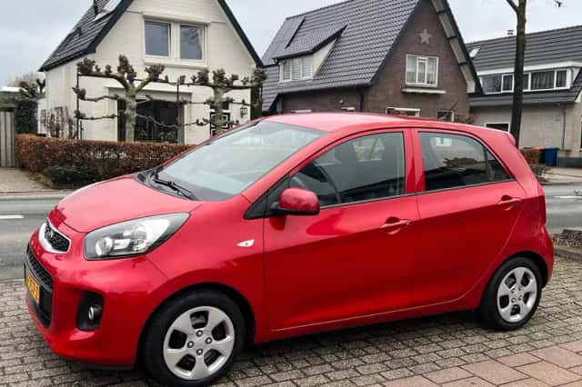 Kia Picanto (2017) thumbnail 1