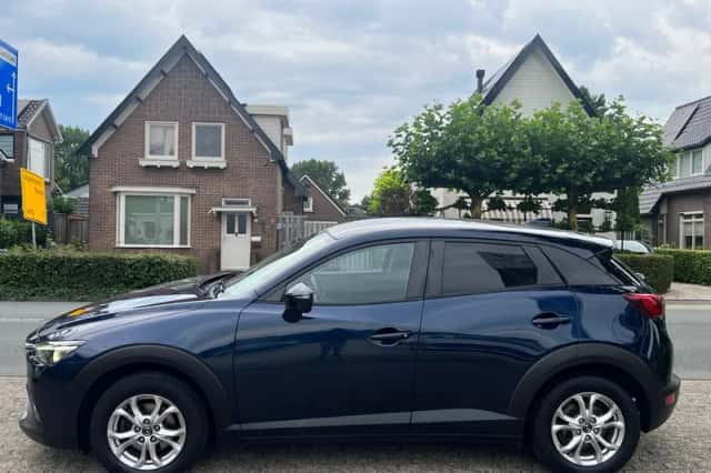 Mazda CX-3 (2015) thumbnail 4