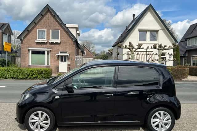 SEAT Mii (2014) thumbnail 4