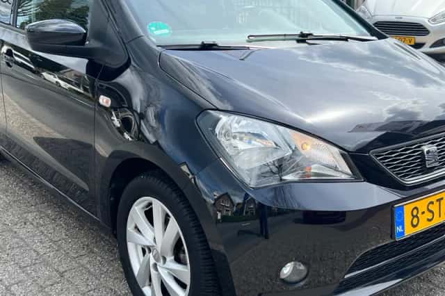 SEAT Mii (2014) thumbnail 6