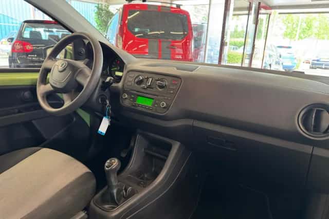 Škoda Citigo (2012) thumbnail 4