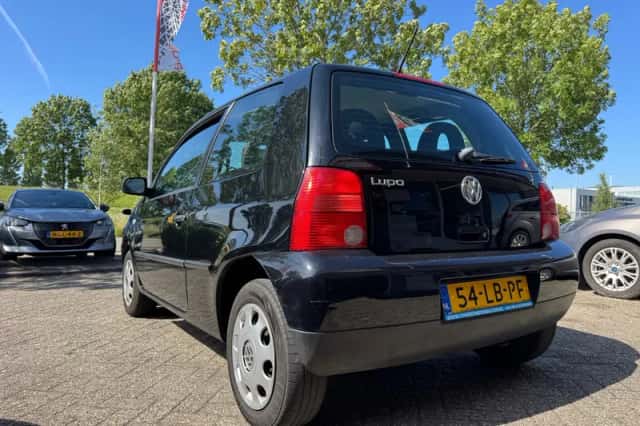 Volkswagen Lupo (2002) thumbnail 4