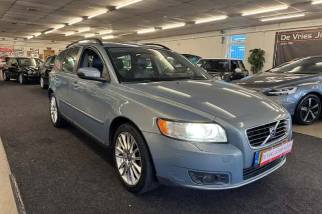 Volvo V50 (2008) thumbnail 2