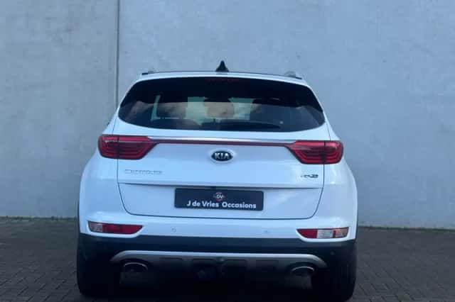 Kia Sportage (2016) thumbnail 5