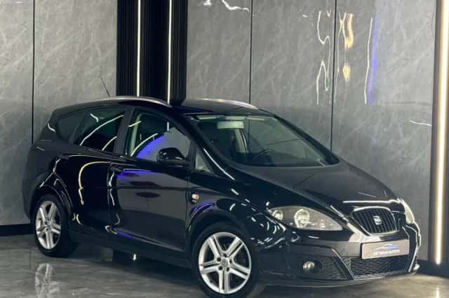 SEAT Altea XL (2011) thumbnail 1