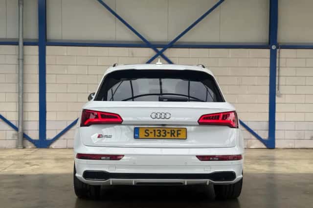 Audi SQ5 (2017) thumbnail 3