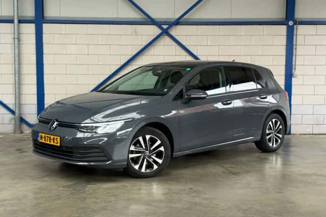 Volkswagen Golf (2020) thumbnail 1