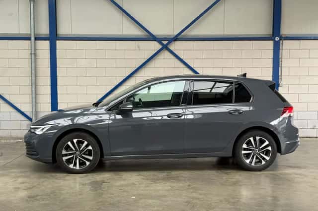 Volkswagen Golf (2020) thumbnail 5