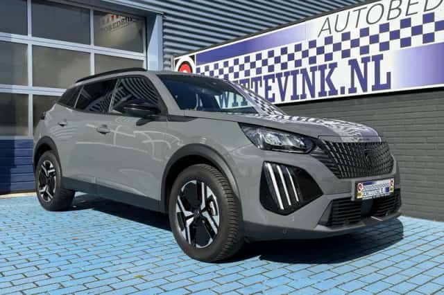 Peugeot 2008 (2024) thumbnail 1