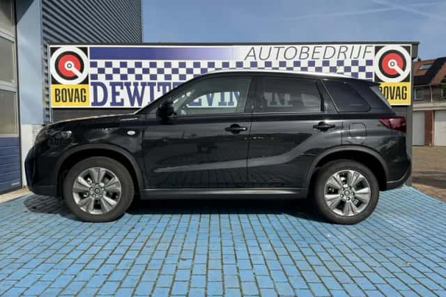 Suzuki Vitara (2026) thumbnail 5