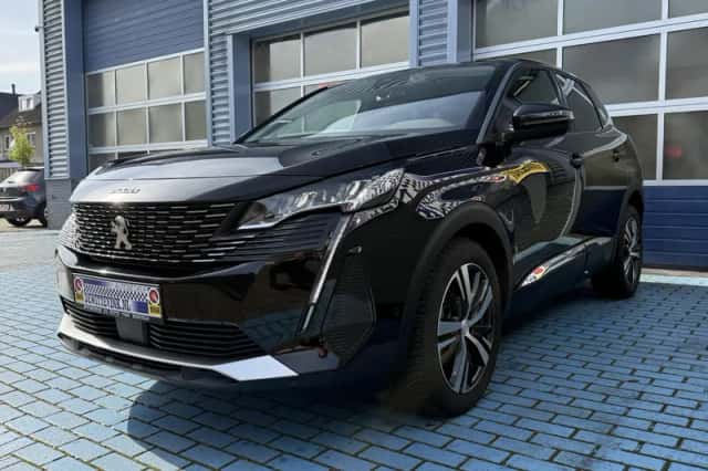 Peugeot 3008 (2023) thumbnail 3