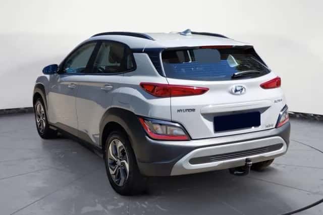 Hyundai Kona (2023) thumbnail 2