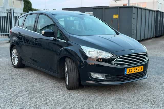 Ford C-Max (2016) thumbnail 3