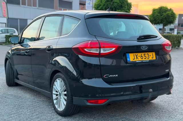 Ford C-Max (2016) thumbnail 4