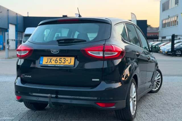 Ford C-Max (2016) thumbnail 5