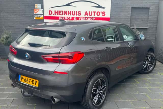 BMW X2 (2018) thumbnail 5