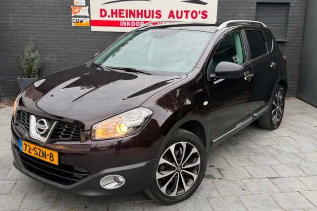 Nissan Qashqai (2012) thumbnail 4