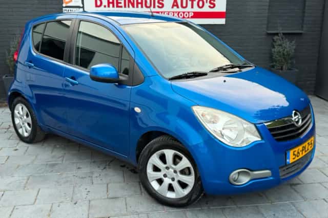Opel Agila (2011) thumbnail 1