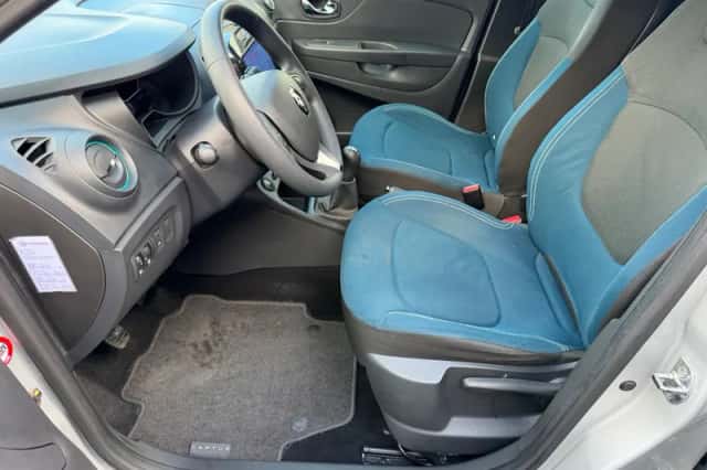 Renault Captur (2013) thumbnail 6