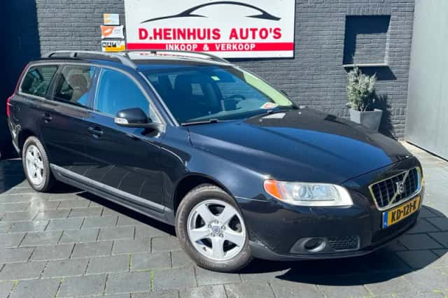 Volvo V70 (2009) thumbnail 1