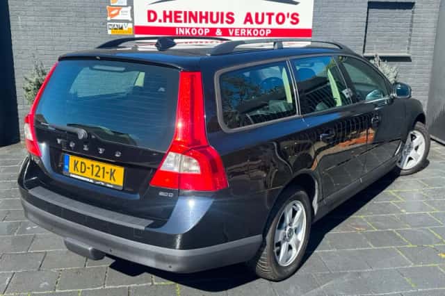 Volvo V70 (2009) thumbnail 5