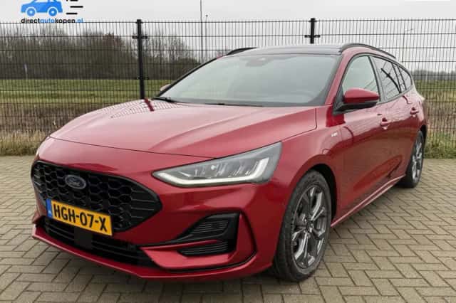 Ford Focus (2024) thumbnail 1