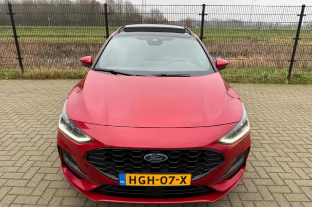 Ford Focus (2024) thumbnail 6