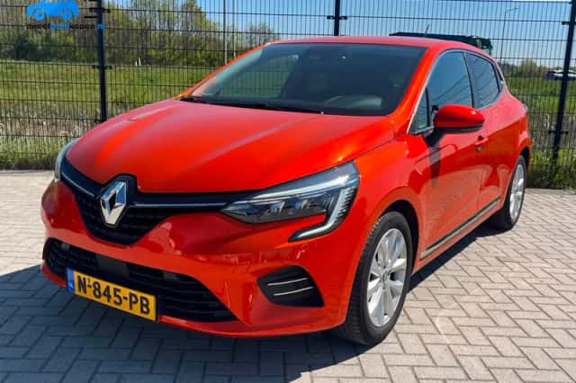 Renault Clio (2021) thumbnail 1