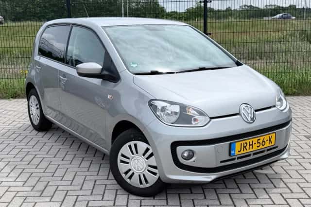 Volkswagen Up! (2013) thumbnail 4