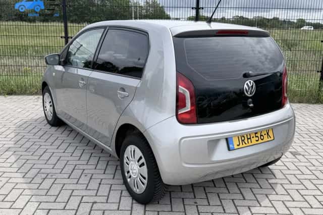 Volkswagen Up! (2013) thumbnail 5