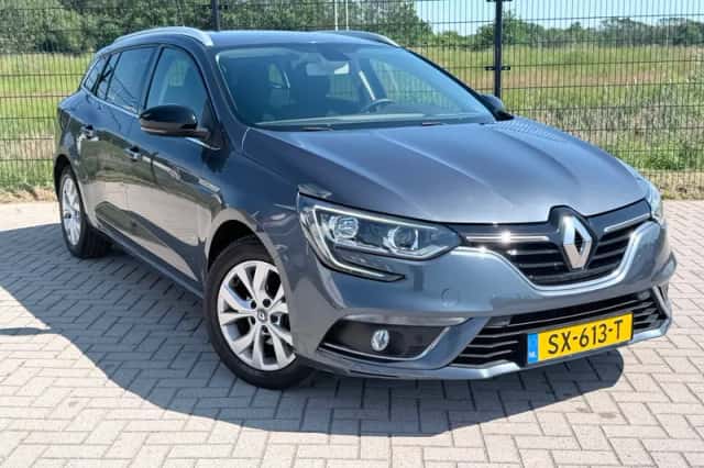 Renault Mégane (2018) thumbnail 4