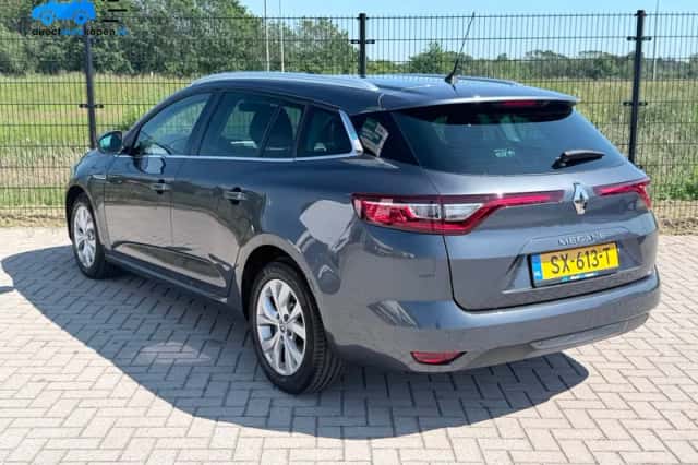 Renault Mégane (2018) thumbnail 5