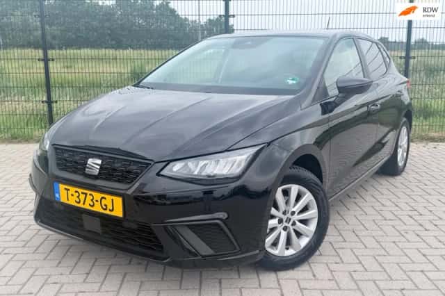 SEAT Ibiza (2023) thumbnail 1