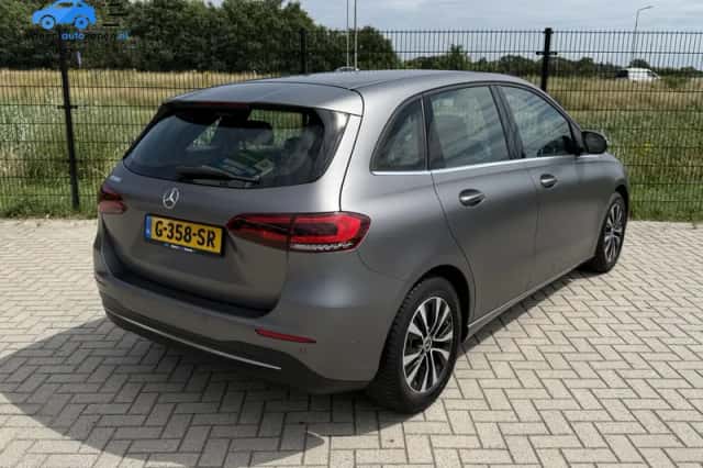 Mercedes-Benz B-Klasse (2019) thumbnail 2
