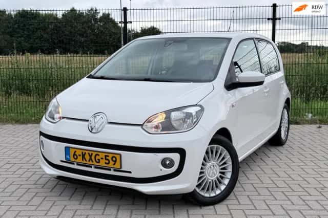 Volkswagen Up! (2013) thumbnail 1