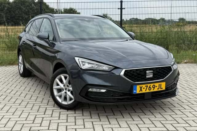 SEAT Leon Sportstourer (2022) thumbnail 4