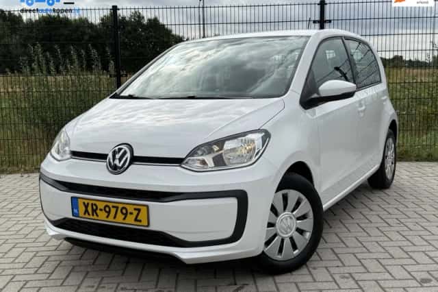 Volkswagen Up! (2019) thumbnail 1